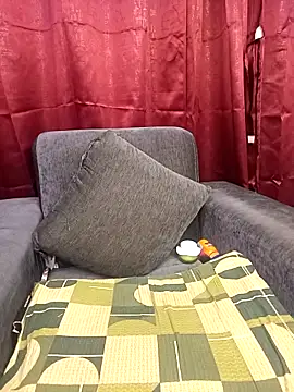 Hot Urvi online show from March 6, 2025, 1:03 pm