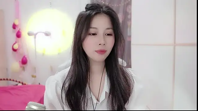 HK angelchloe online show from March 14, 2025, 1:05 am