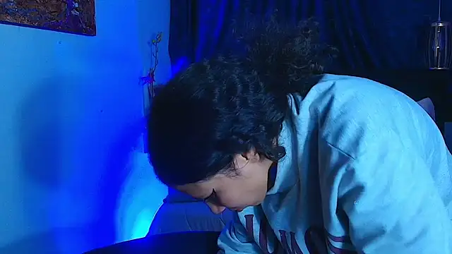 avans 15 online show from February 6, 2025, 8:39 am