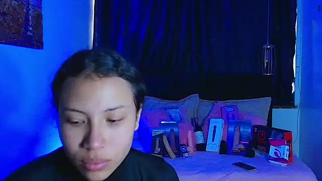 avans 15 online show from February 25, 2025, 8:19 pm