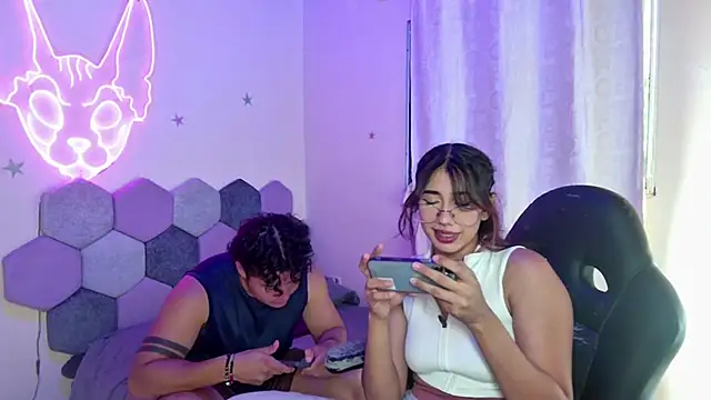 Horny tgn online show from February 6, 2025, 6:13 pm