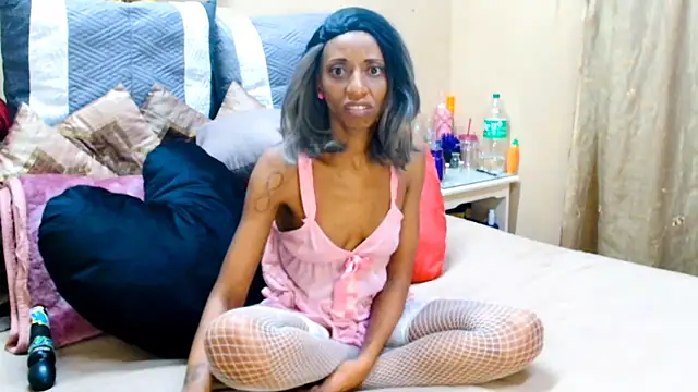 Snapshot of Nubiangiggles chatting on February 7, 2025, 10:30 pm Nubiangiggles online show from February 7, 2025, 10:30 pm