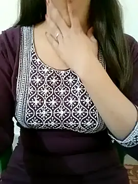 Snapshot of Arohi_is_Live chatting on January 28, 2025, 8:36 am Arohi is Live online show from January 28, 2025, 8:36 am