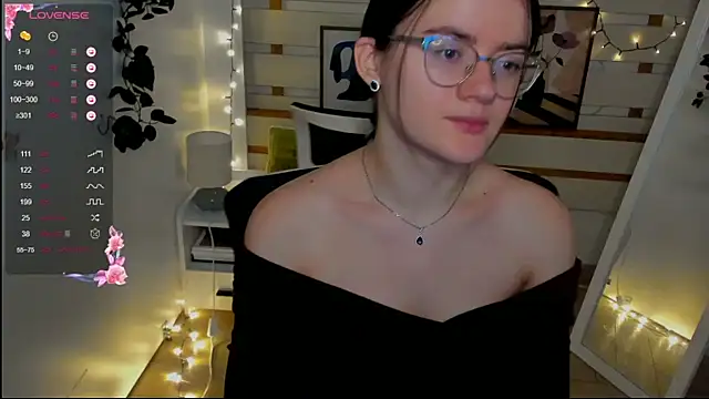 Snapshot of Josephine_jo chatting on March 1, 2026, 7:21 am Josephine jo online show from March 1, 2026, 7:21 am