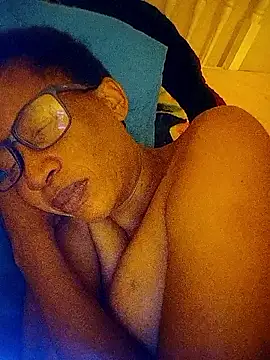 bustybillies online show from March 31, 2026, 4:02 am