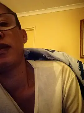 bustybillies online show from April 7, 2026, 3:51 am