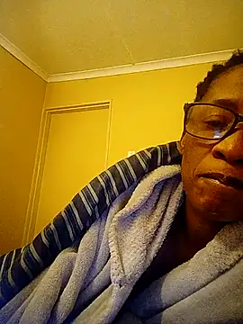 bustybillies online show from July 3, 2026, 5:08 pm