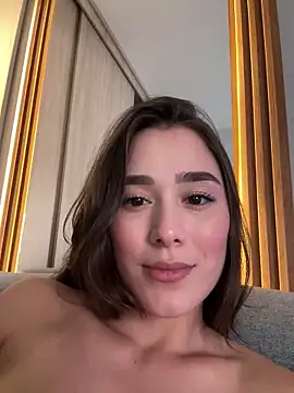 Snapshot of FridaKlein chatting on January 30, 2025, 12:18 am FridaKlein online show from January 30, 2025, 12:18 am