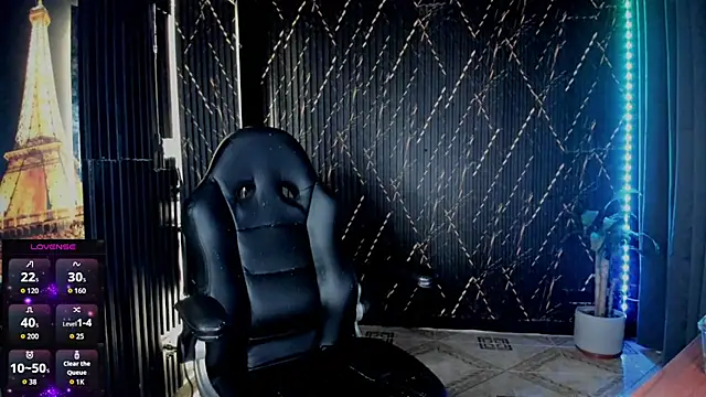 Snapshot of ZhoeStrong chatting on January 18, 2026, 2:26 am ZhoeStrong online show from January 18, 2026, 2:26 am