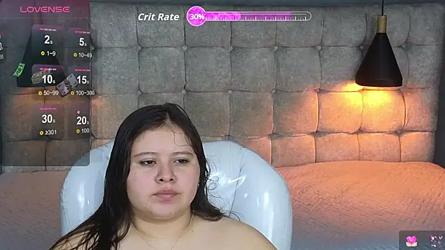 Laia and Aloby online show from December 16, 2025, 10:15 pm