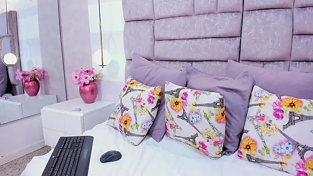 melaniee jones online show from March 6, 2026, 5:31 pm