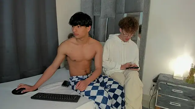 All3ssandr0 online show from November 14, 2025, 12:15 pm