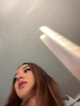 Nikol Rang   online show from February 23, 2025, 3:56 am