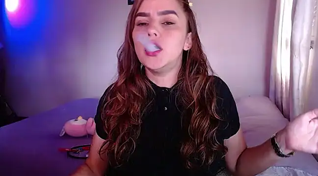 Snapshot of Lu_perez chatting on February 21, 2025, 6:48 pm Lu perez online show from February 21, 2025, 6:48 pm