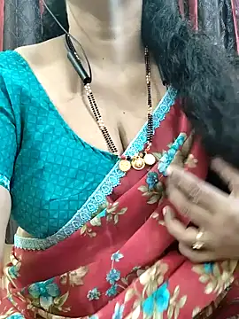 bhuvana555 online show from November 10, 2025, 4:33 am