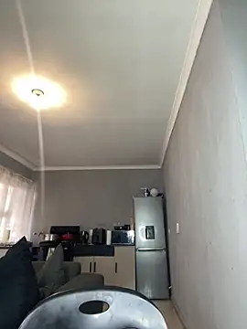 MayaPassion online show from October 30, 2025, 4:03 am