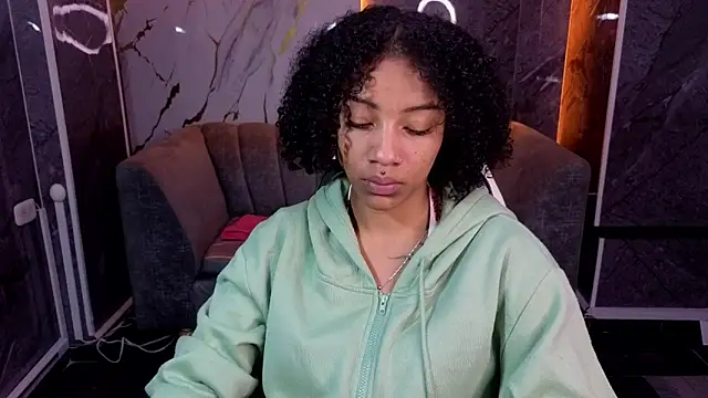 Violeth b online show from January 17, 2026, 1:05 pm