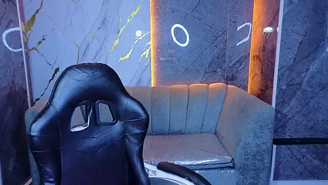 Violeth b online show from March 19, 2026, 12:31 pm