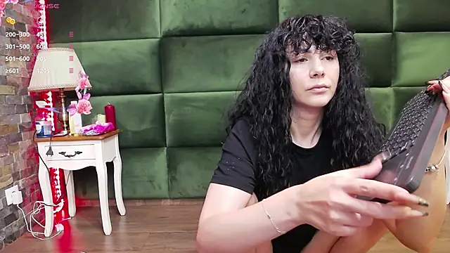 Snapshot of SelenSummer chatting on November 14, 2025, 7:56 pm SelenSummer online show from November 14, 2025, 7:56 pm