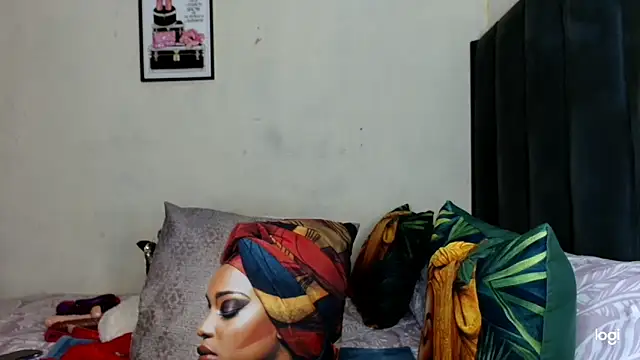 quenliyasa online show from February 28, 2026, 8:32 pm