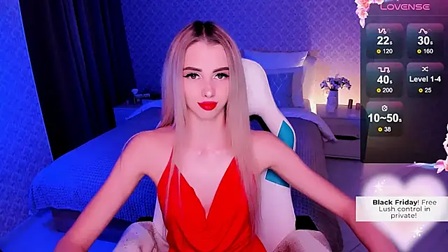 Emilia Klar online show from December 5, 2024, 2:44 pm