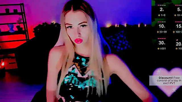 Emilia Klar online show from January 13, 2025, 6:05 pm