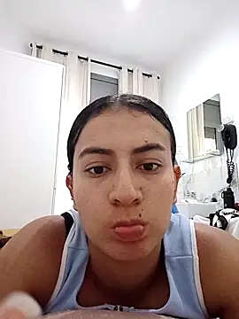 Alaia Love77 online show from May 22, 2026, 4:34 pm
