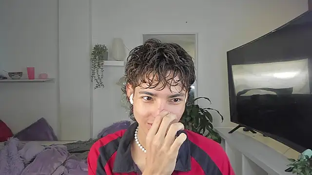 santy-kitty online show from November 22, 2025, 10:31 pm