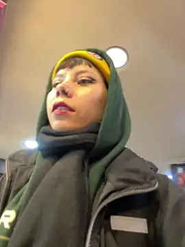 EemaHaruki online show from February 6, 2025, 12:33 am