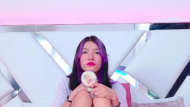 AlliciaKim online show from January 24, 2025, 7:07 pm