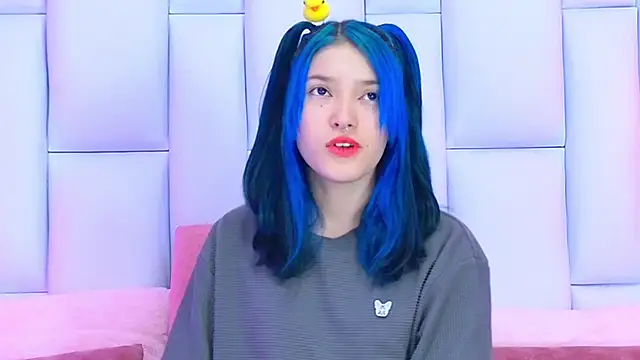 AlliciaKim online show from March 18, 2025, 7:20 pm