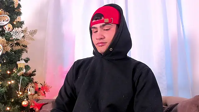 MatheoVelez online show from December 10, 2024, 12:05 pm