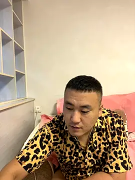 ShaoZian 1 online show from September 27, 2025, 5:07 pm