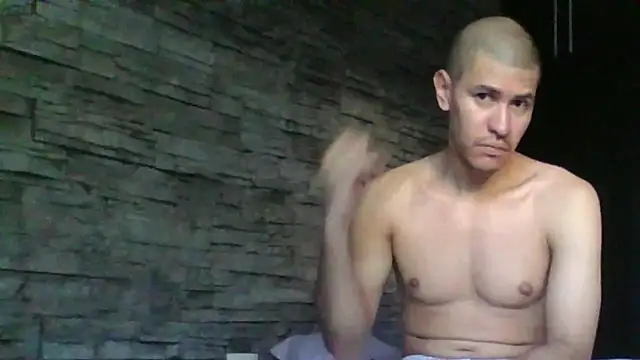 Snapshot of Sexylatin64 chatting on June 1, 2026, 11:23 am Sexylatin64 online show from June 1, 2026, 11:23 am