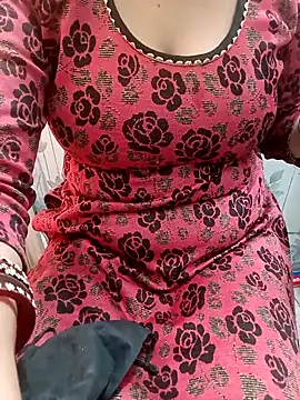 Snapshot of Mahi_Baby25 chatting on November 9, 2025, 4:11 am Mahi Baby25 online show from November 9, 2025, 4:11 am