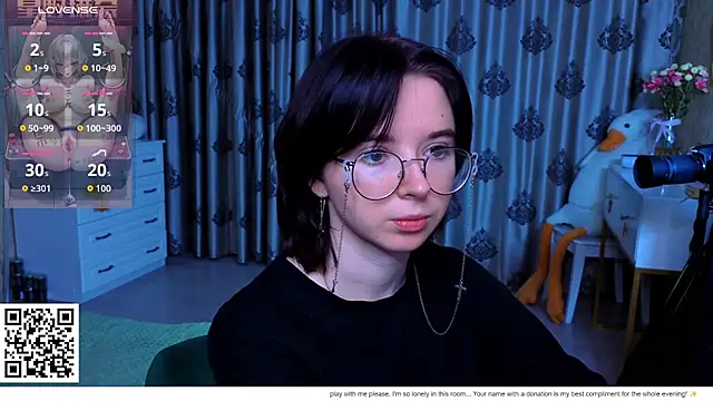 Snapshot of Nora_Failure chatting on February 19, 2026, 2:02 pm Nora Failure online show from February 19, 2026, 2:02 pm