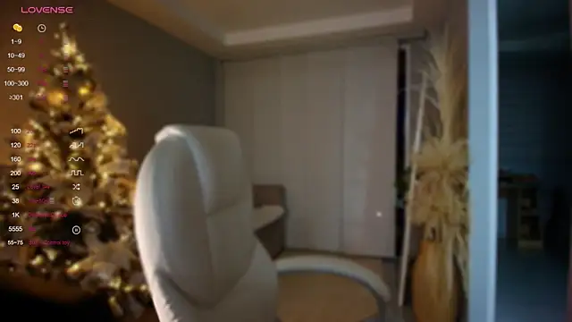 Snapshot of auroracaruso11 chatting on December 19, 2024, 11:25 pm auroracaruso11 online show from December 19, 2024, 11:25 pm