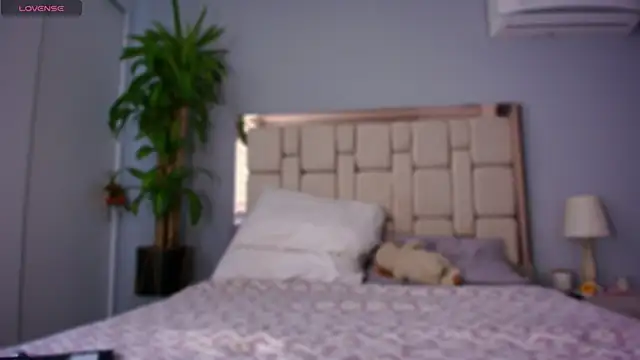 Snapshot of auroracaruso11 chatting on January 9, 2025, 7:40 pm auroracaruso11 online show from January 9, 2025, 7:40 pm