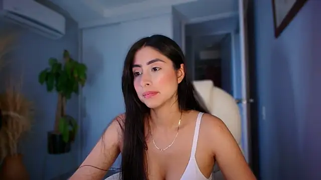 Snapshot of auroracaruso11 chatting on September 24, 2025, 10:24 pm auroracaruso11 online show from September 24, 2025, 10:24 pm