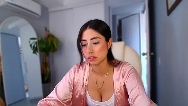 Snapshot of auroracaruso11 chatting on October 7, 2025, 9:45 pm auroracaruso11 online show from October 7, 2025, 9:45 pm