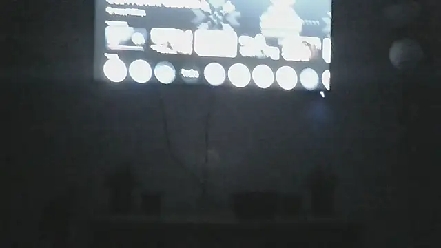 Snapshot of Stayinalive1992 chatting on December 4, 2024, 5:05 am Stayinalive1992 online show from December 4, 2024, 5:05 am