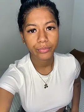 NiaBlanco online show from February 13, 2026, 2:51 am