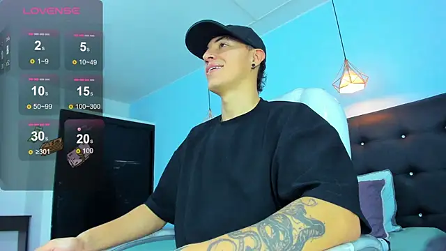 Lobo 17  online show from January 13, 2026, 3:23 am