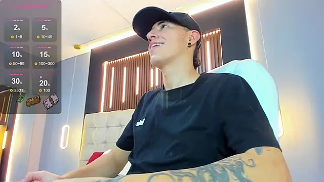 Lobo 17  online show from March 15, 2026, 2:39 am