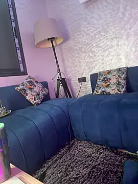 belquiis online show from December 14, 2025, 8:24 pm