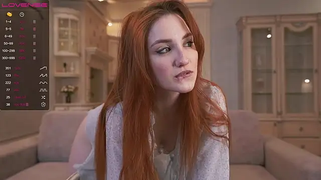 EsmaCrumbley online show from February 12, 2025, 4:23 am