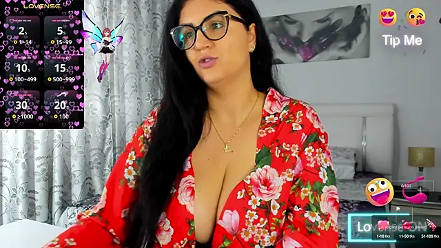 MyaBigBoobs online show from October 15, 2025, 9:53 am