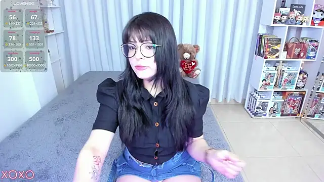 Snapshot of misshoneyxxx chatting on February 17, 2026, 2:30 am misshoneyxxx online show from February 17, 2026, 2:30 am