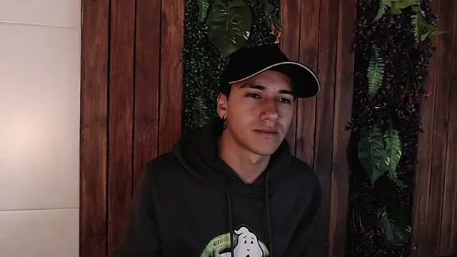 Snapshot of Andy_Joy_ chatting on October 19, 2025, 10:16 am Andy Joy online show from October 19, 2025, 10:16 am