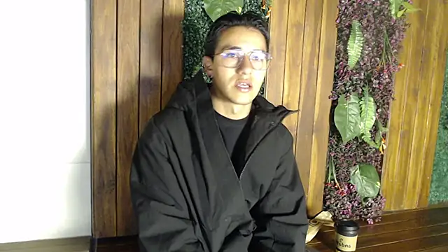 Snapshot of Andy_Joy_ chatting on October 28, 2025, 11:25 am Andy Joy online show from October 28, 2025, 11:25 am